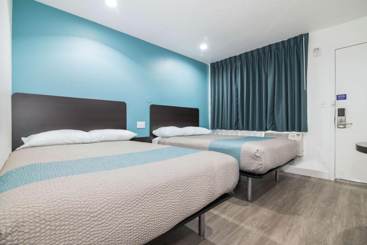 Motel 6-Moreno Valley, Ca - Perris Εξωτερικό φωτογραφία